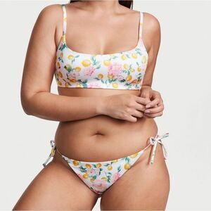 Victoria's Secret Bikini 